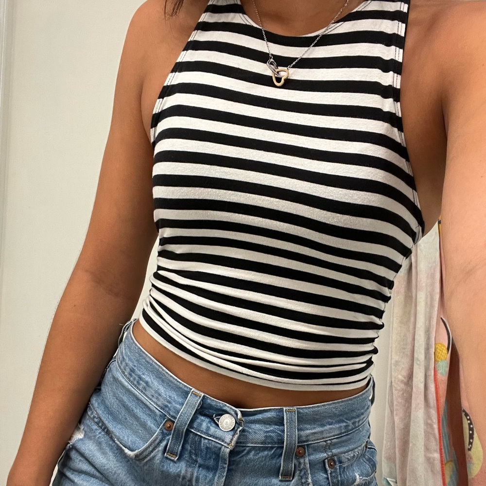 Abercrombie & Fitch crop top